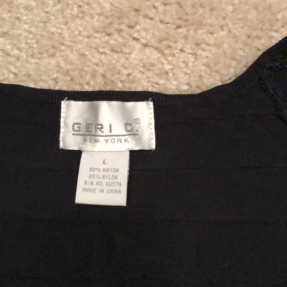 Black Full Zipper Mini - Picture 3 of 3